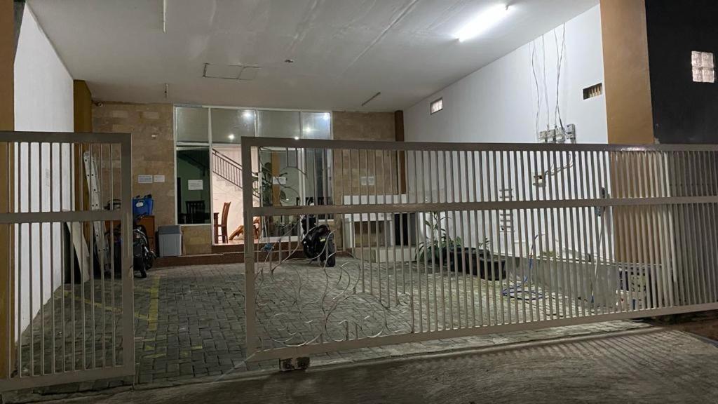 Bima Guest House Ngadipuro エクステリア 写真