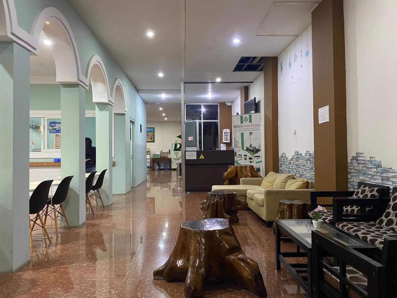 Bima Guest House Ngadipuro エクステリア 写真